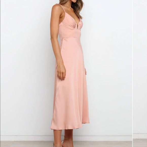 Petal & Pup, Tino Midi Dress, Peach/Blush, Size 6 - Picture 3 of 9